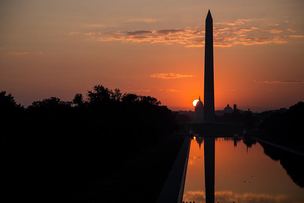 Washington memorial in DC